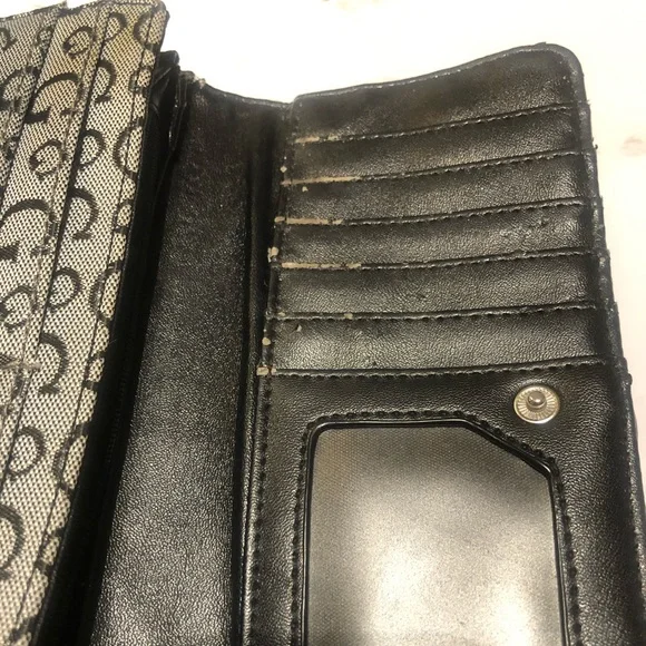 Wallet - Picture 2 of 6